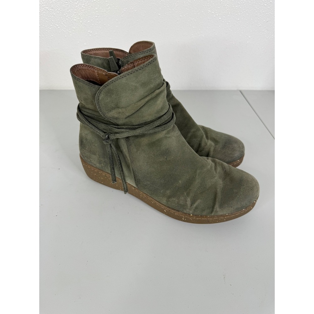 Dansko Hattie Olive Green Suede Slouchy Ankle Boots Wedge Sole Size 40